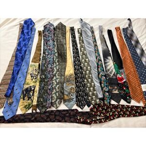 Men's Ties Lot of 20 Slim Skinny Multicolor Rare Hallmark, J Garcia Carlos Deven